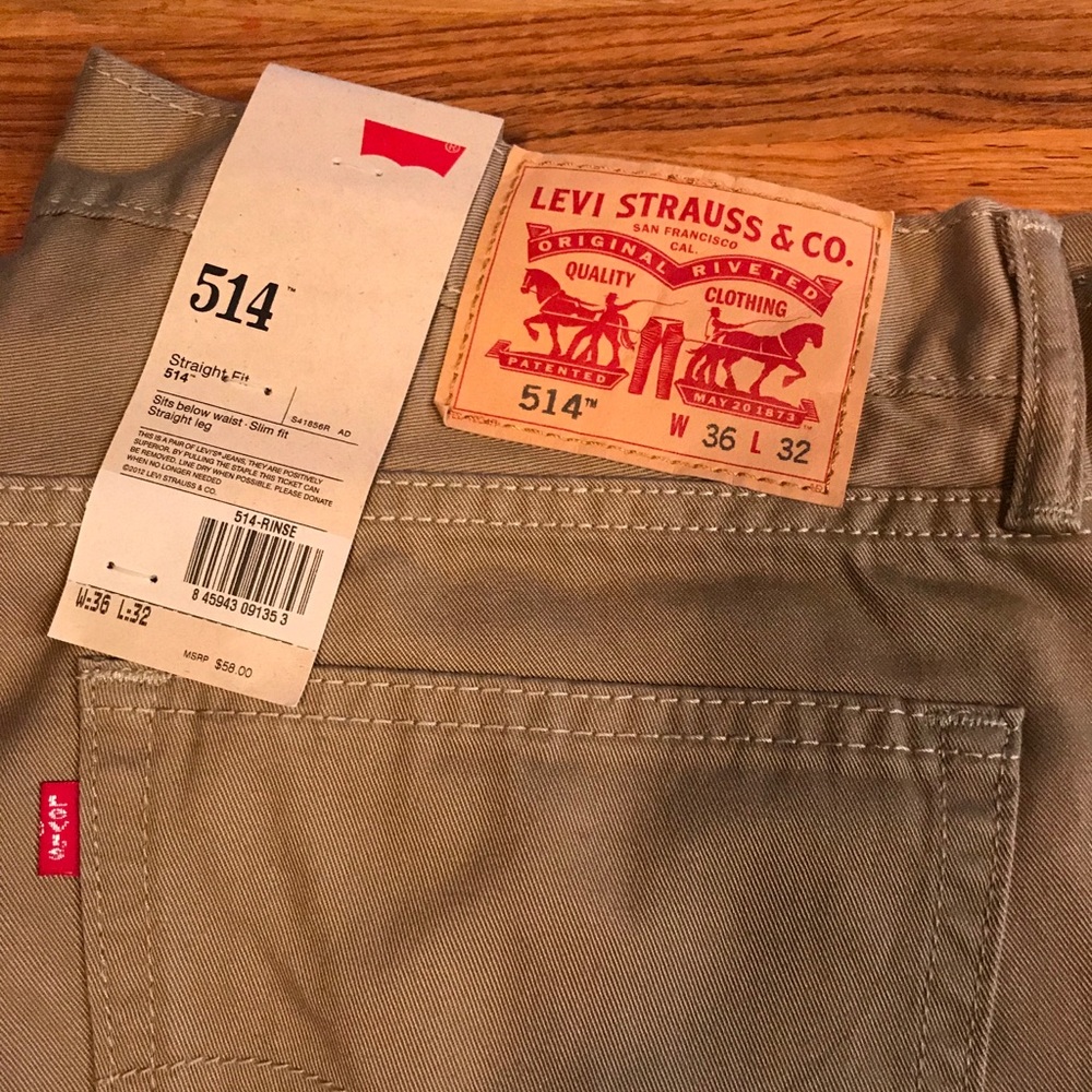 New men’s Levi’s 514 pants